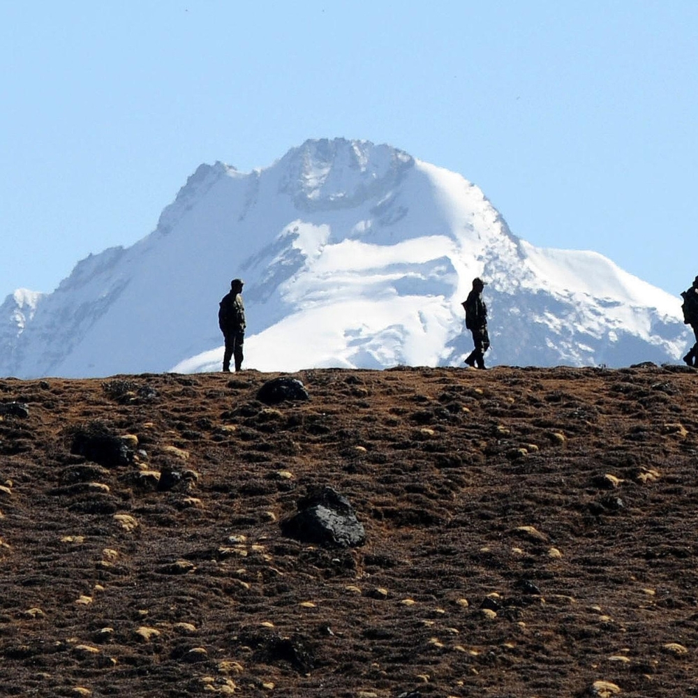 Bumla Pass